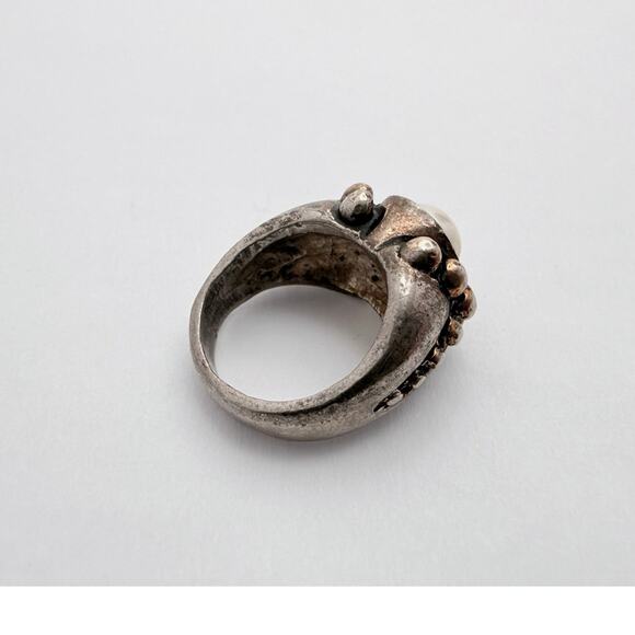 Vintage 60s Brutalist Sculptural Studio Ring Pewter & Faux Pearl - Picture 2 of 7